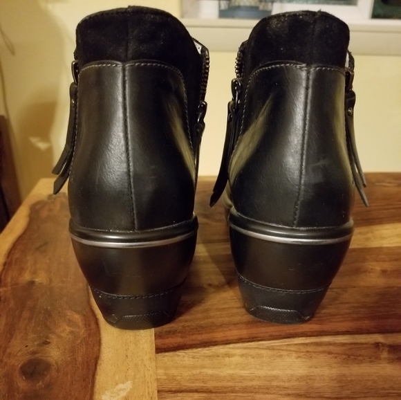 Booties - Picture 3 of 5